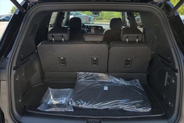 2026 Chevrolet Traverse FWD RS