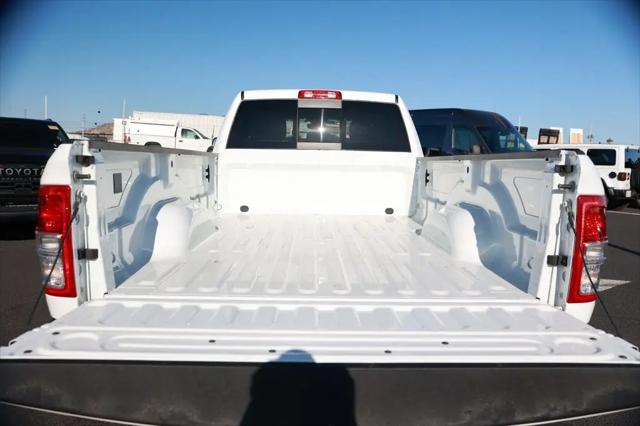2022 Ram 3500 Tradesman Crew Cab 4x4 8' Box