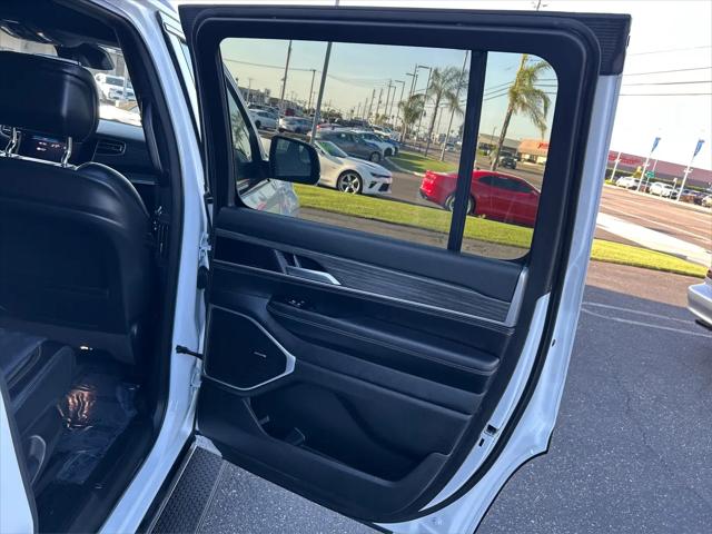 2024 Jeep Wagoneer Series II 4x2