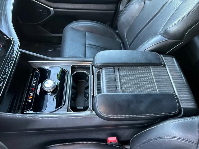 2024 Jeep Wagoneer Series II 4x2