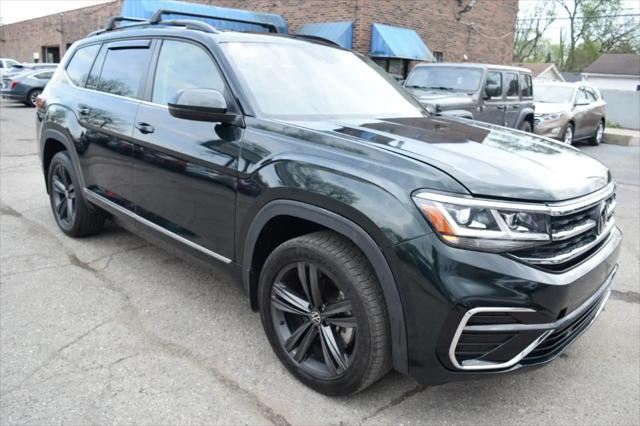2021 Volkswagen Atlas 3.6L V6 SE w/Technology R-Line