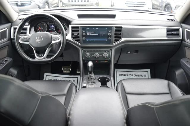 2021 Volkswagen Atlas 3.6L V6 SE w/Technology R-Line