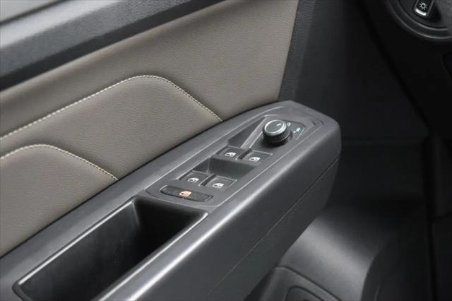 2021 Volkswagen Atlas 3.6L V6 SE w/Technology R-Line