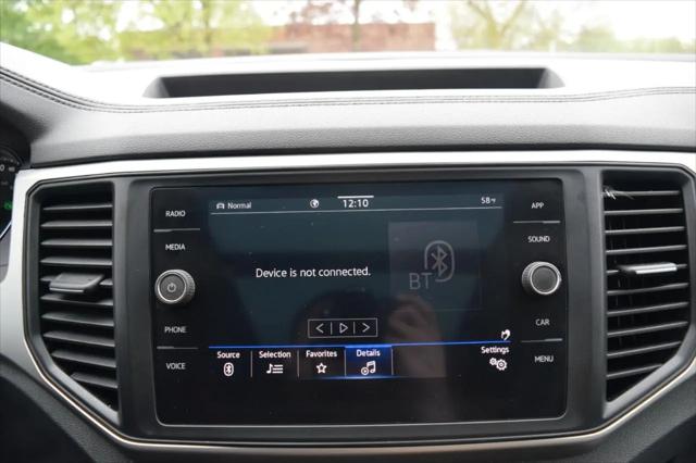 2021 Volkswagen Atlas 3.6L V6 SE w/Technology R-Line