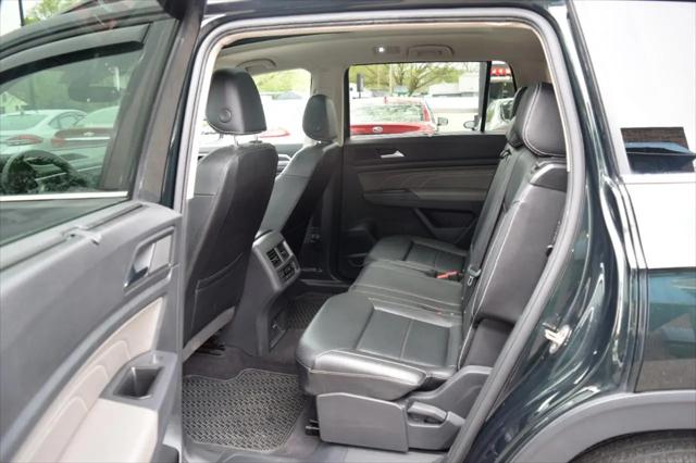 2021 Volkswagen Atlas 3.6L V6 SE w/Technology R-Line