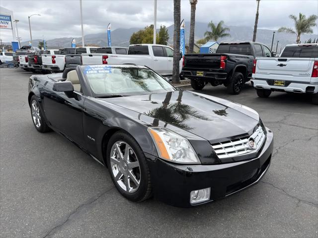 2006 Cadillac XLR Standard