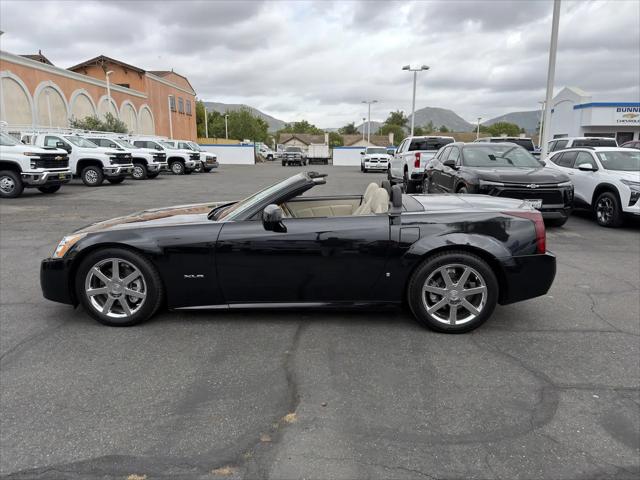 2006 Cadillac XLR Standard