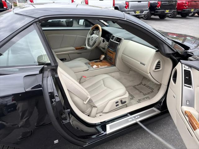 2006 Cadillac XLR Standard