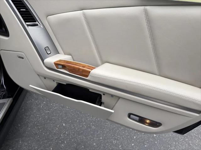 2006 Cadillac XLR Standard