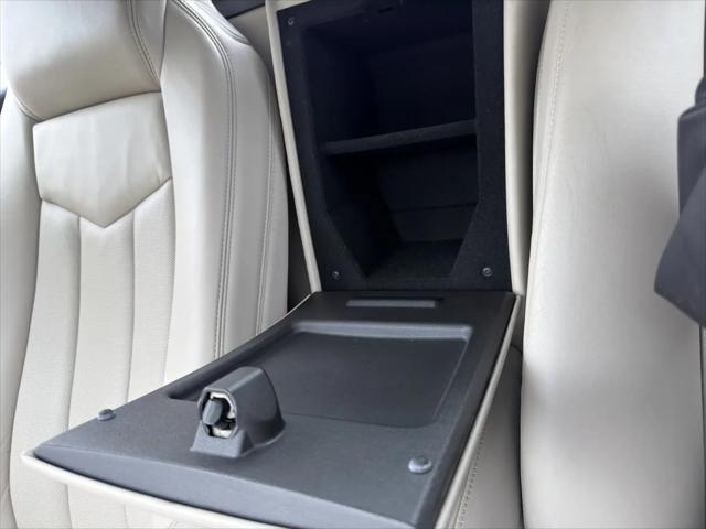 2006 Cadillac XLR Standard
