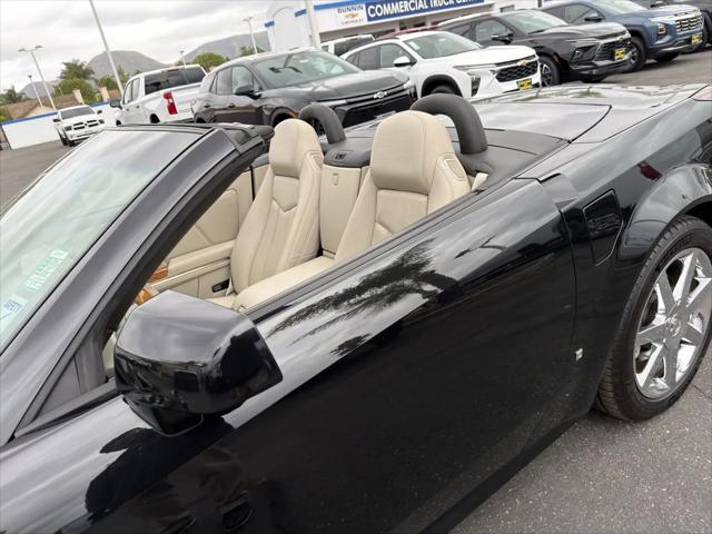 2006 Cadillac XLR Standard