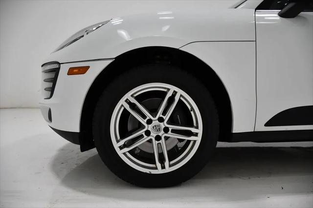 2018 Porsche Macan Macan