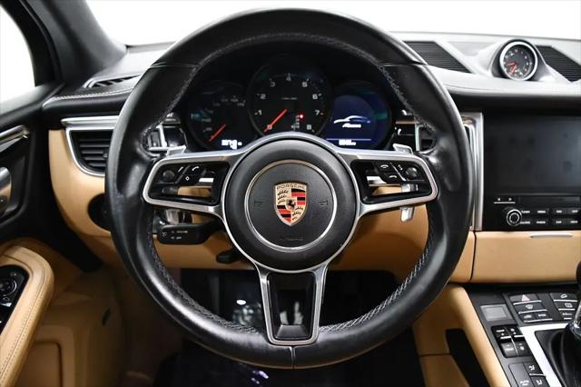 2018 Porsche Macan Macan