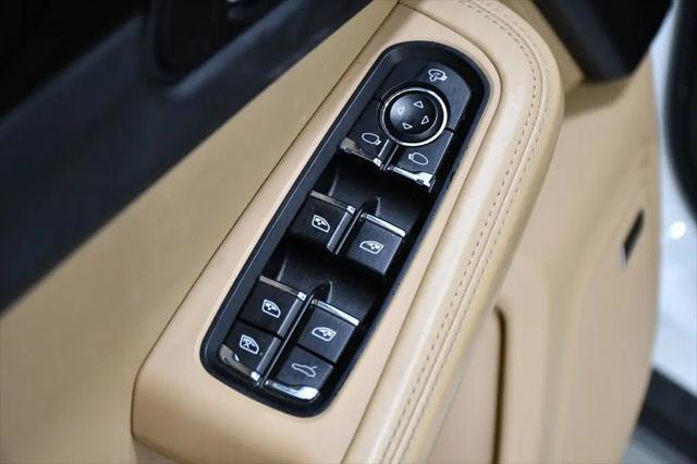 2018 Porsche Macan Macan