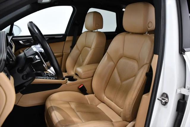 2018 Porsche Macan Macan