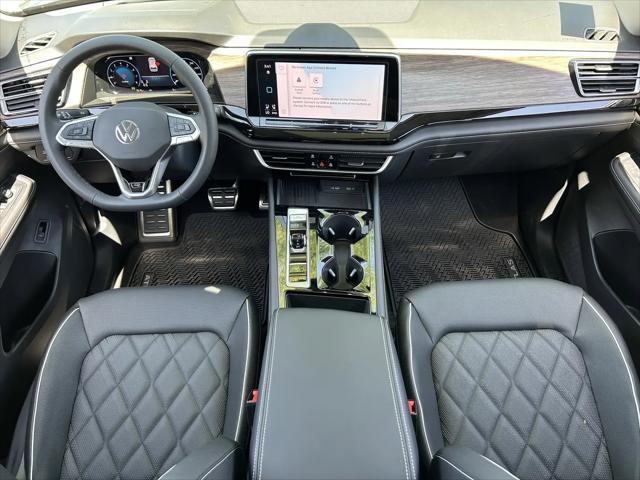 2026 Volkswagen Atlas SEL Premium R-Line