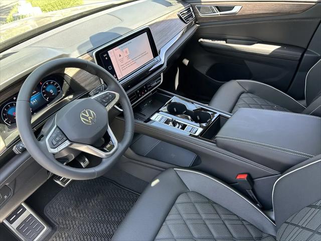 2026 Volkswagen Atlas SEL Premium R-Line