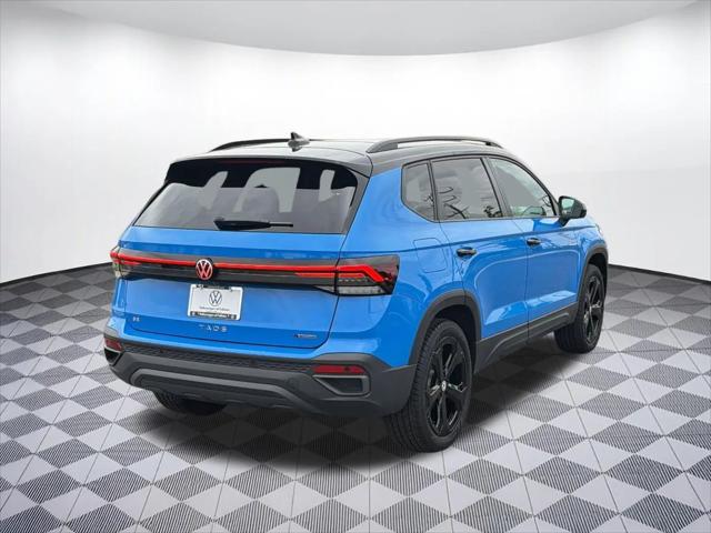 2025 Volkswagen Taos 1.5T SE Black