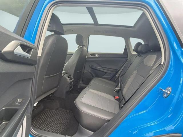 2025 Volkswagen Taos 1.5T SE Black