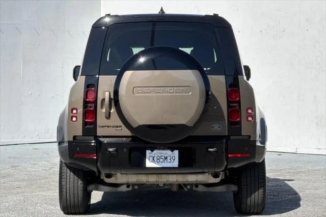 2023 Land Rover Defender 110 X-Dynamic SE