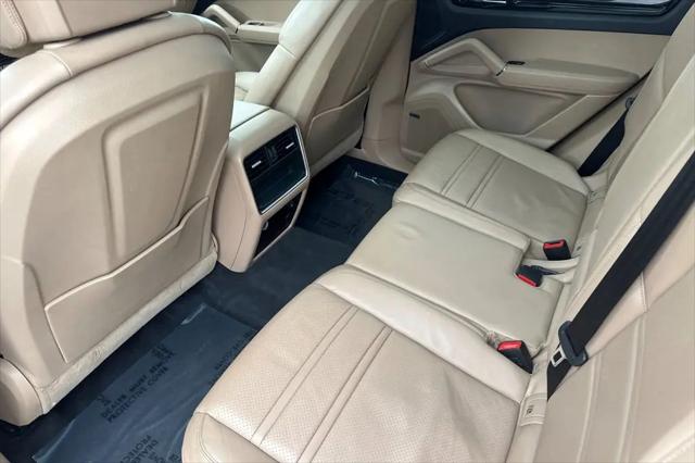 2019 Porsche Cayenne Cayenne