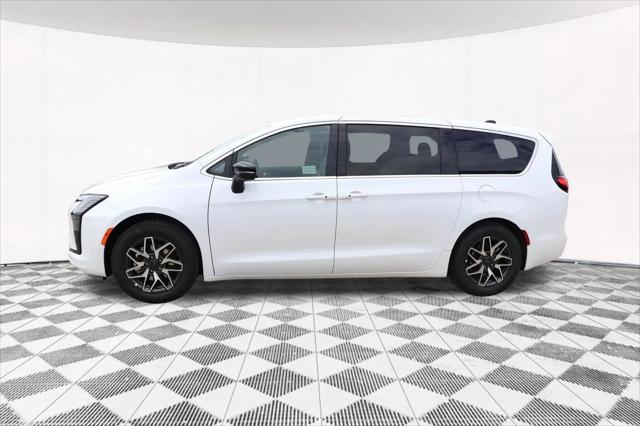 2027 Chrysler Pacifica Limited