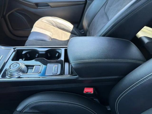 2020 Ford Edge ST