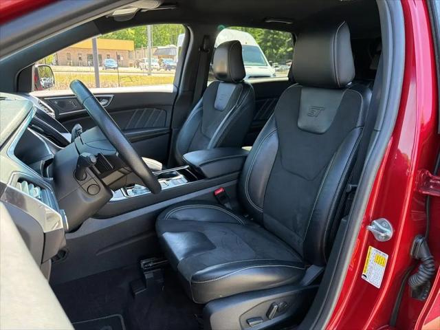 2020 Ford Edge ST