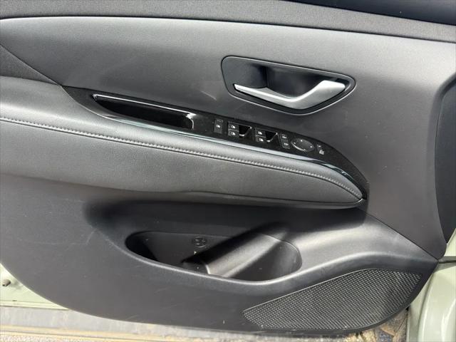2025 Hyundai Santa Cruz SEL Activity