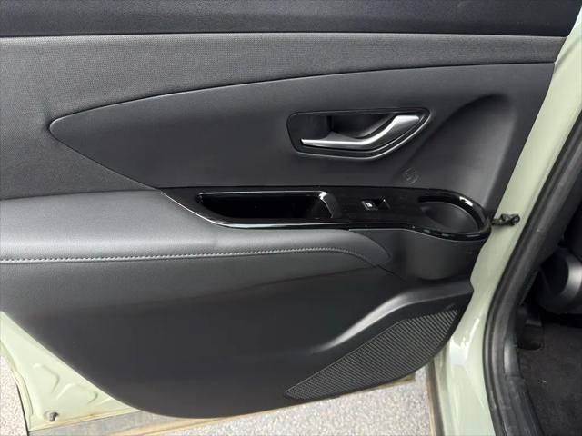 2025 Hyundai Santa Cruz SEL Activity