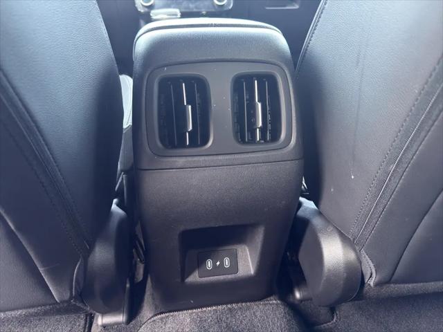 2025 Hyundai Santa Cruz SEL Activity
