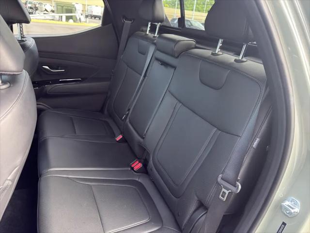 2025 Hyundai Santa Cruz SEL Activity