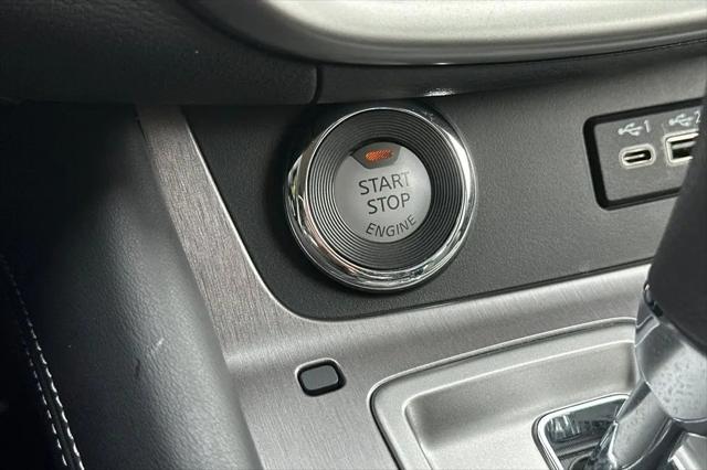 2024 Nissan Murano SL FWD
