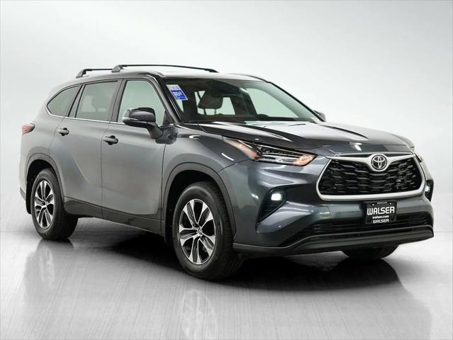 2025 Toyota Highlander XLE