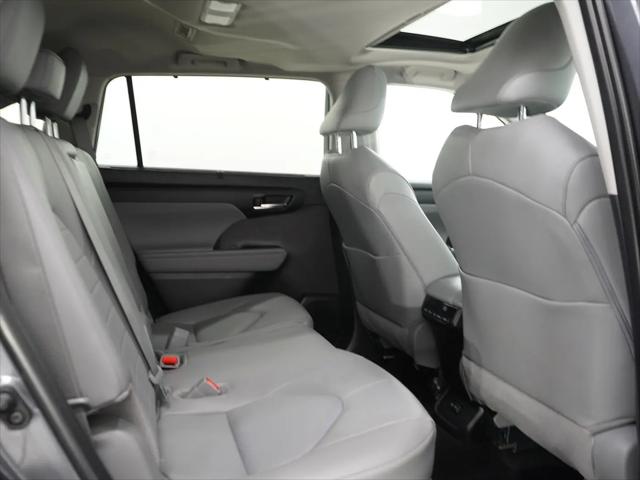 2025 Toyota Highlander XLE