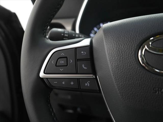 2025 Toyota Highlander XLE