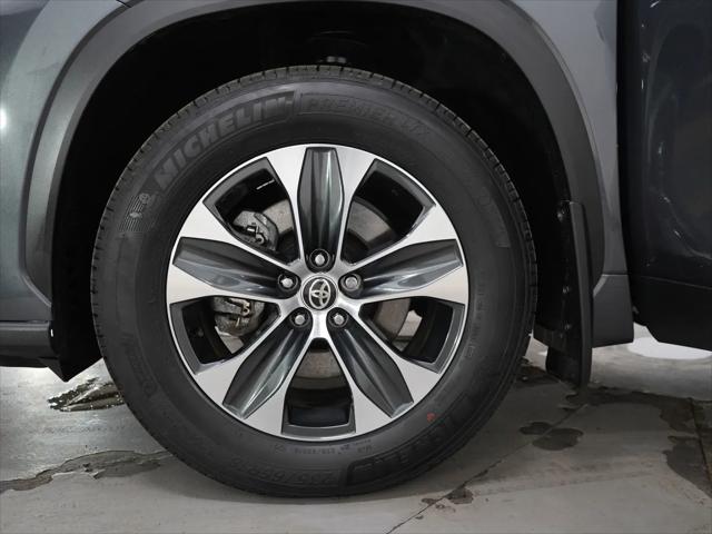 2025 Toyota Highlander XLE