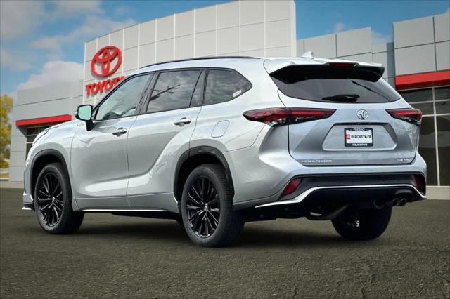 2025 Toyota Highlander LE