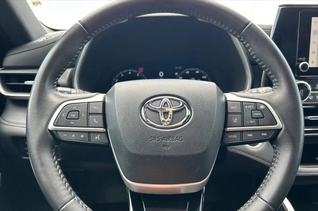 2025 Toyota Highlander LE