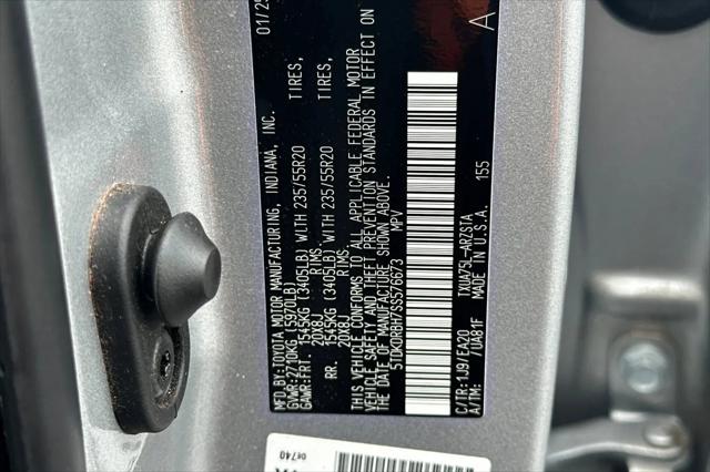 2025 Toyota Highlander LE