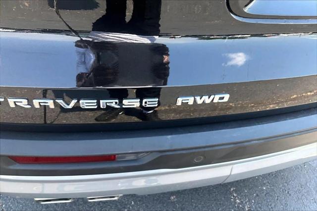 2024 Chevrolet Traverse AWD LT
