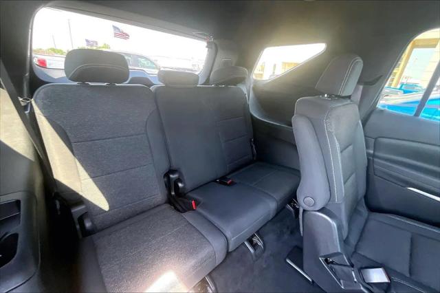 2024 Chevrolet Traverse AWD LT