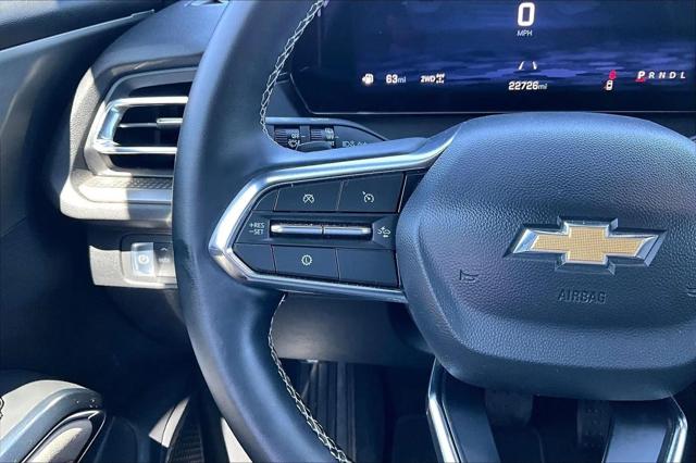 2025 Chevrolet Traverse AWD LT