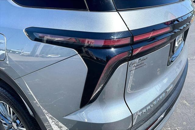2025 Chevrolet Traverse AWD LT