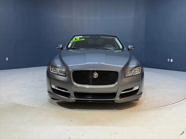 2019 Jaguar XJ R-Sport