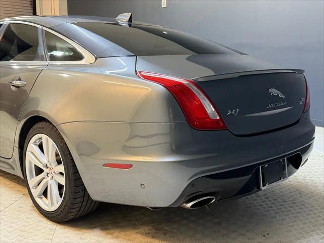 2019 Jaguar XJ R-Sport