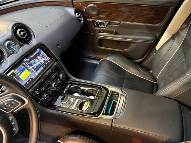 2019 Jaguar XJ R-Sport