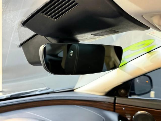 2019 Jaguar XJ R-Sport