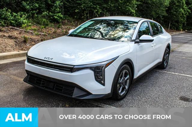 2025 Kia K4 LXS