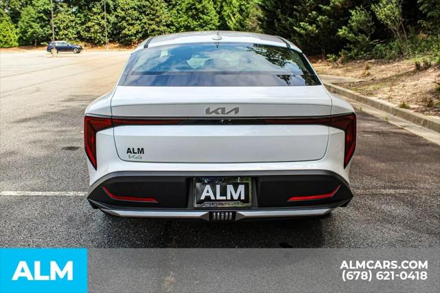 2025 Kia K4 LXS